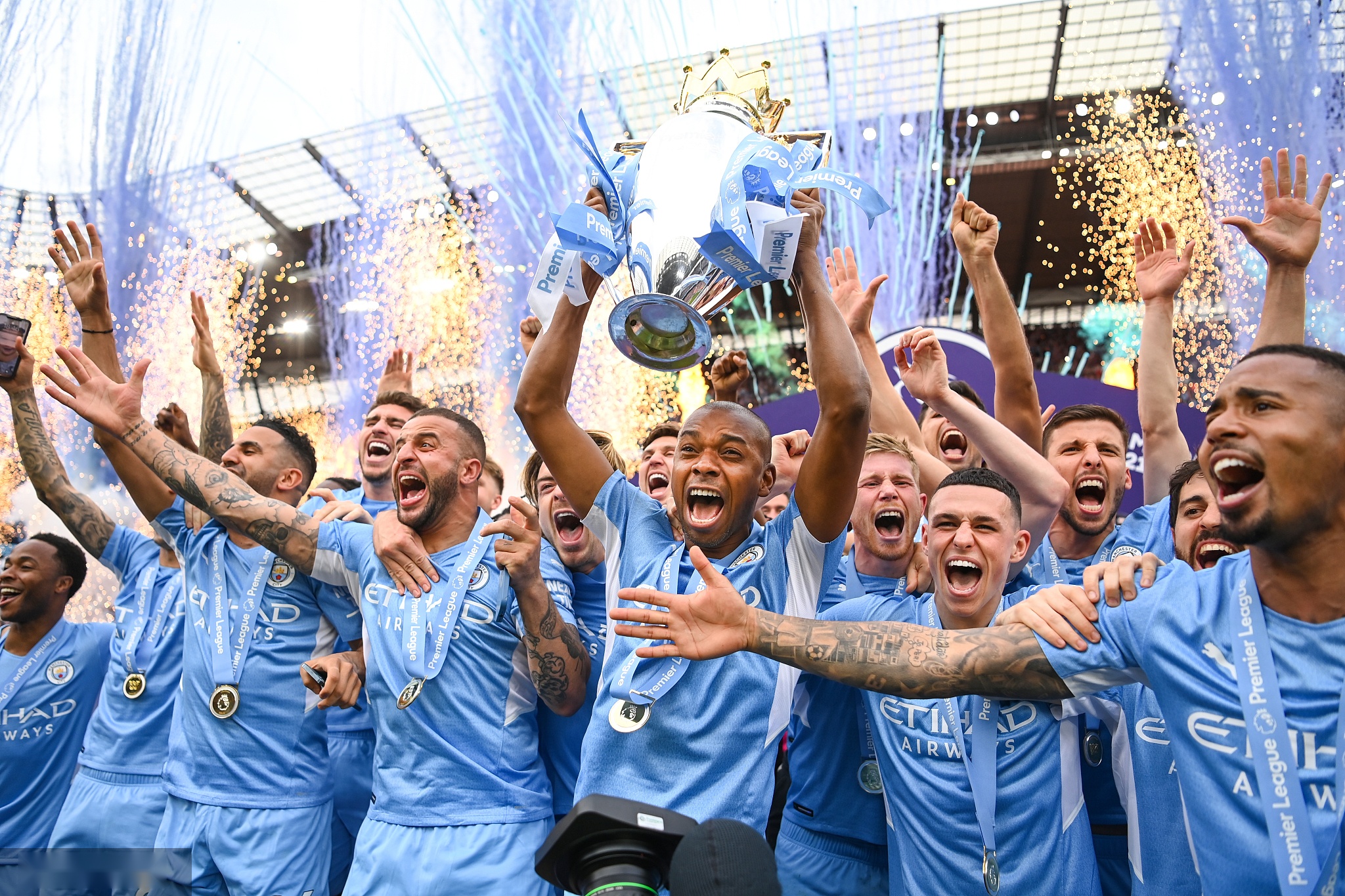 箭形成强大 箭形成强大